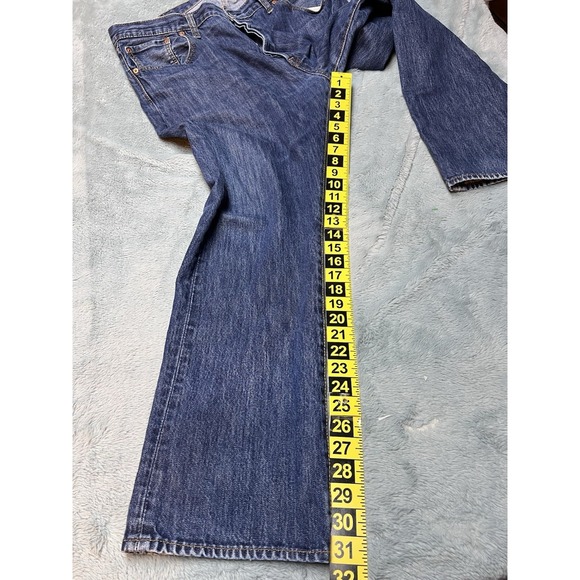 Levi's 501 Denim Jeans Men's 40 X 32 Buttonfly Blue Straight Preppy - Picture 3 of 15